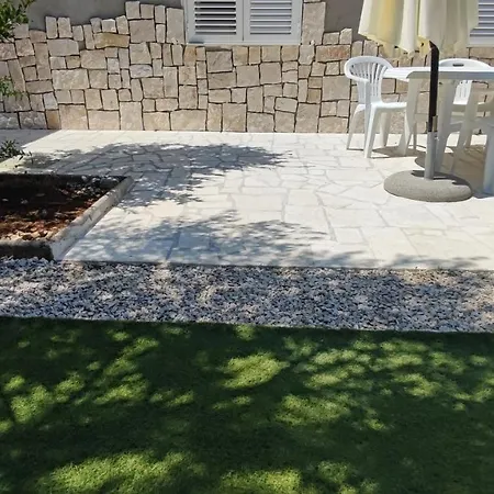 Dream House-otok Holiday home *